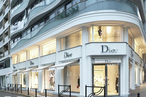 cristiano dior boutique paris|christian dior fashion house paris.